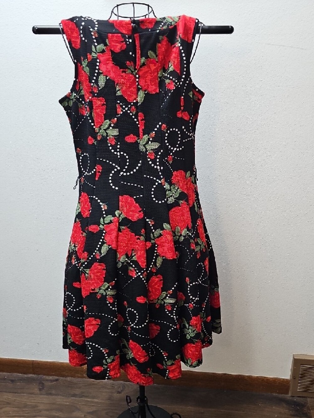 Womens Black Sleeveless Dress with Red Floral Print - Picture 3 of 5
